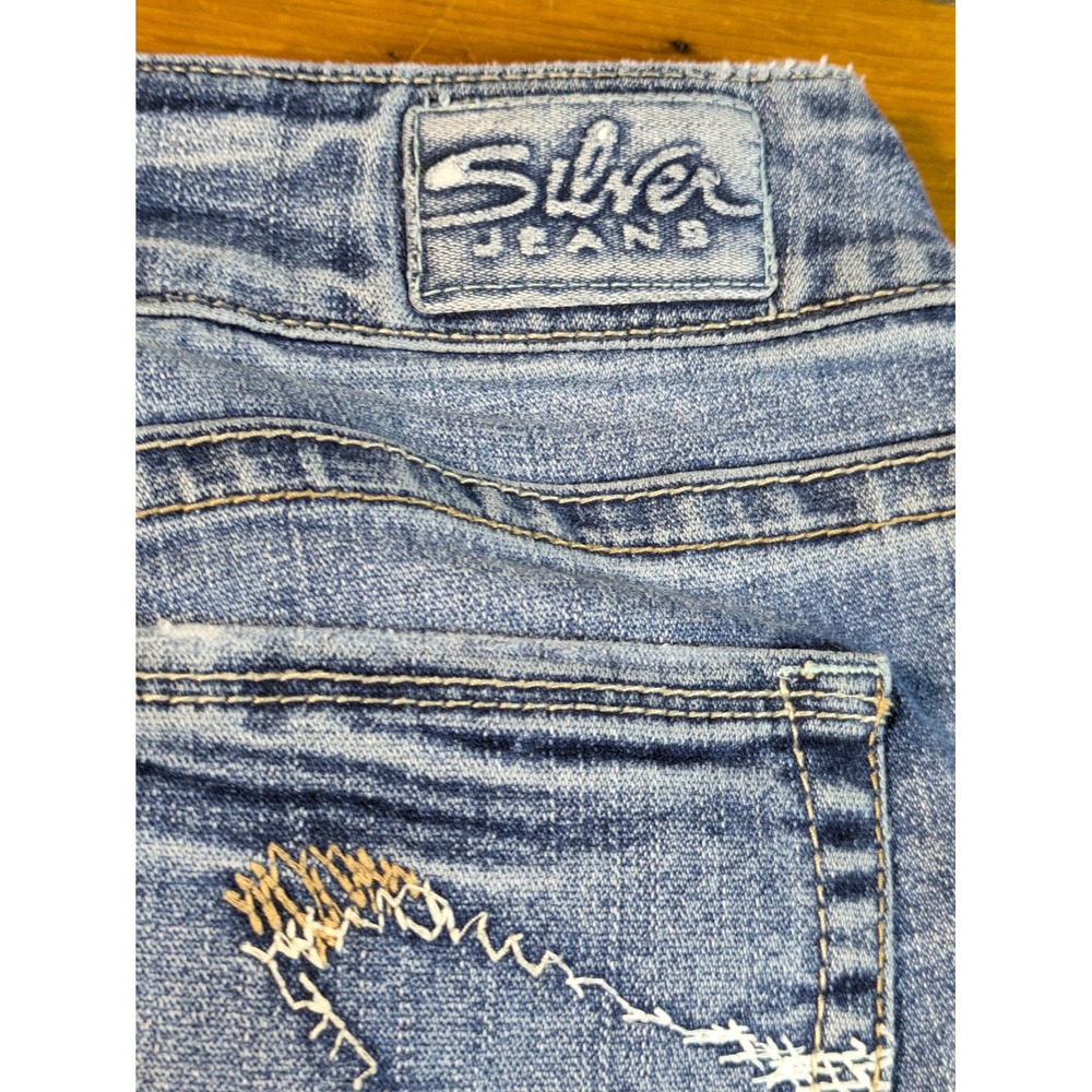Silver Jeans Suki Capri Women Size 29 Bootcut Light Wash Denim Jeans‎ Med Wash - Picture 8 of 11